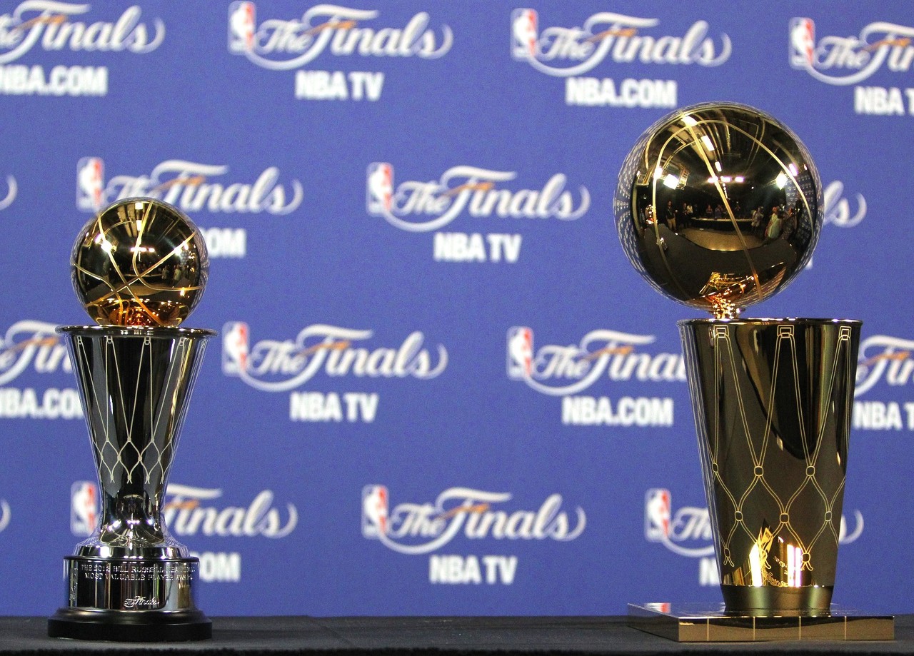 NBA官宣總決賽球場(chǎng)設(shè)計(jì) 隊(duì)記炮轟當(dāng)年移除決定