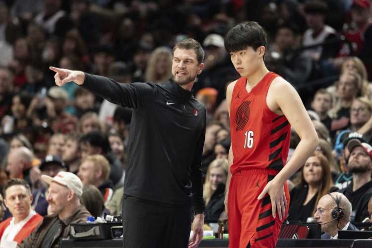 斯普利特曝保護(hù)策略：楊瀚森未達(dá)NBA標(biāo)準(zhǔn)，場(chǎng)均7分鐘非偶然
