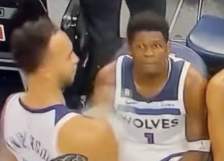 阿德巴約賭城拳擊希羅！NBA隊友反目史再添新章