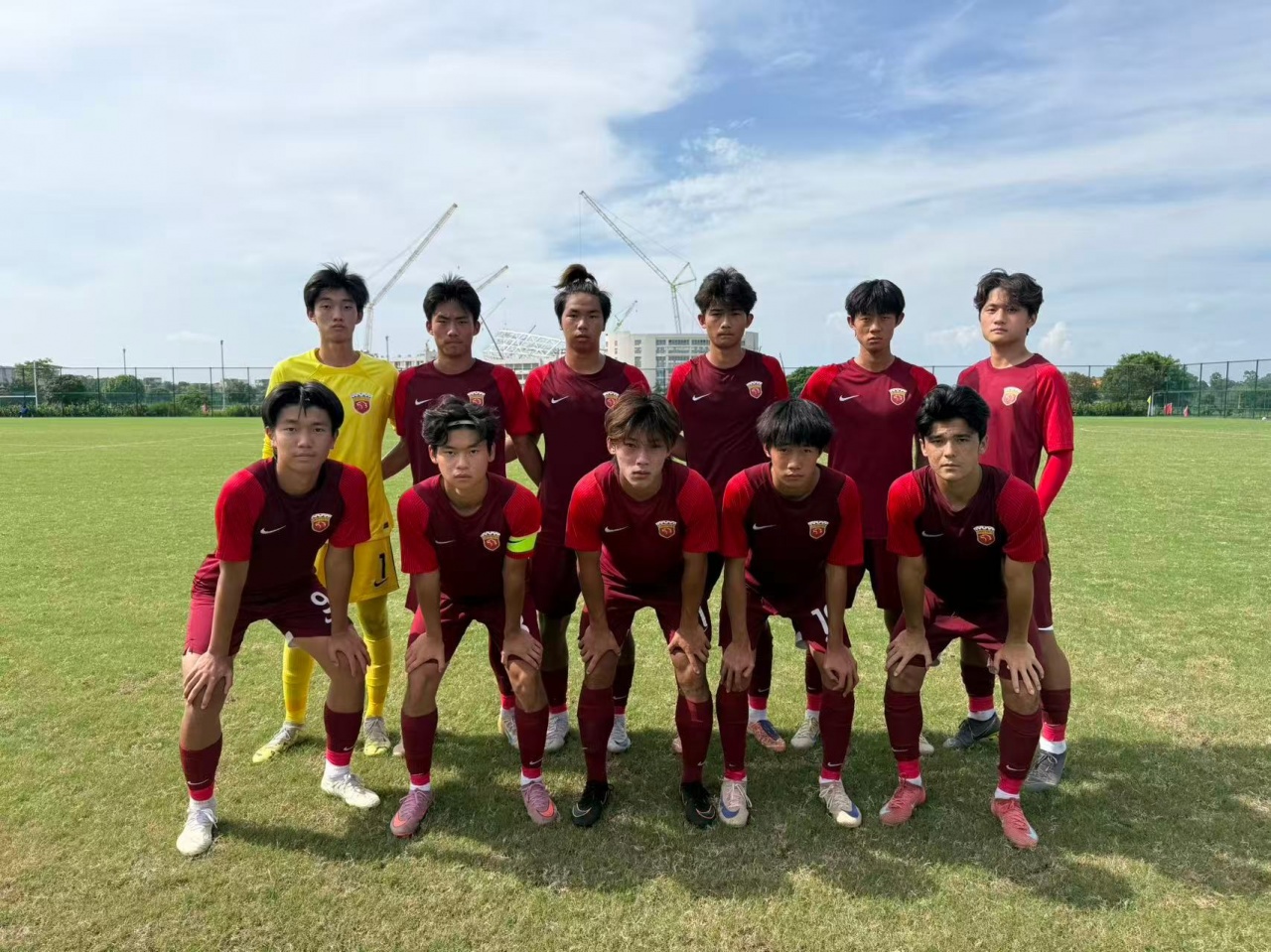 上海海港U17晉級(jí)組三戰(zhàn)全勝 點(diǎn)球+絕殺鎖定總決賽門(mén)票