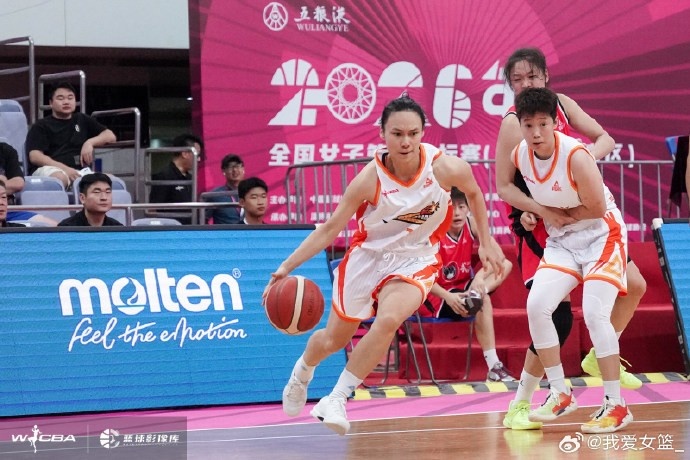 從全華班墊底到46分大勝 江西女籃完成陣容迭代