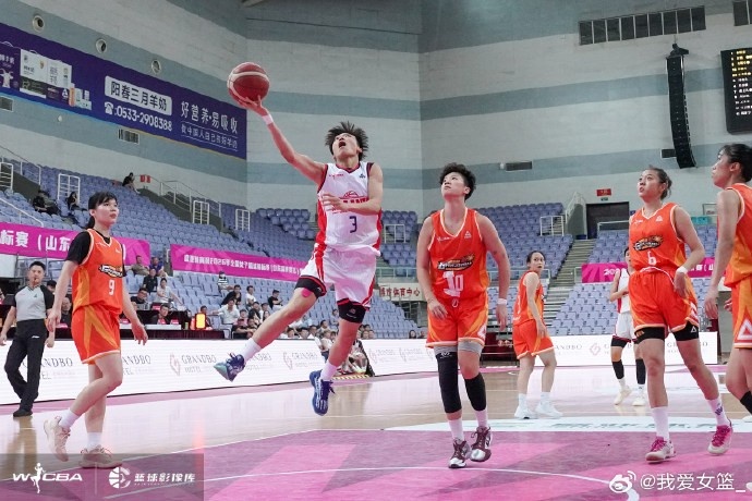 從全華班墊底到46分大勝 江西女籃完成陣容迭代